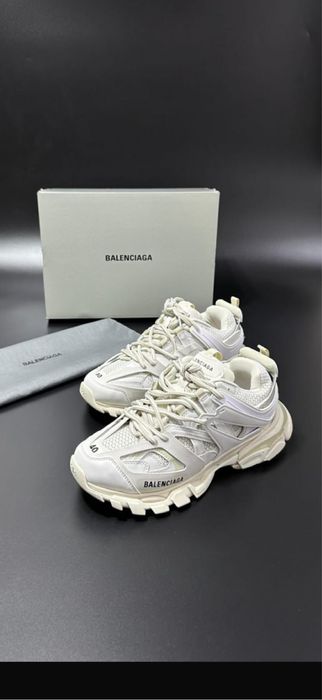 Balenciaga Track