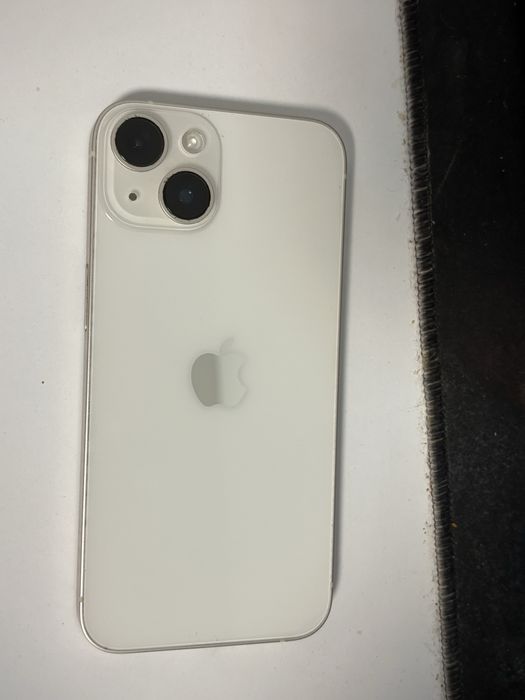 Продавам iPhone 14 – бял, отлично състояние