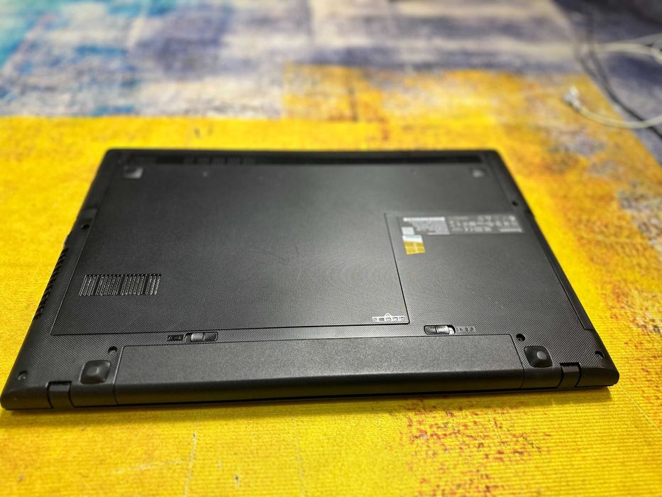 laptop lenovo z70-80, core i5 gen 5, ram 16 gb, 2gb video 840m, 512ssd