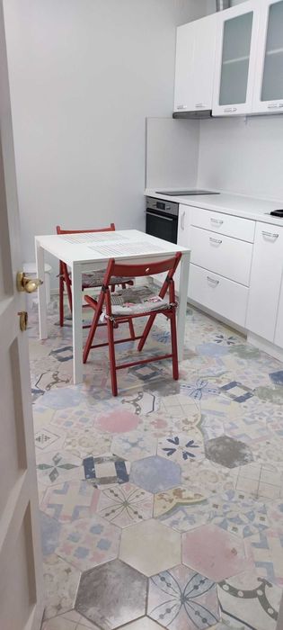 Дава се под наем Двустаен апартамент в София, Център - 80 кв.м за 750 € - Снимка #5