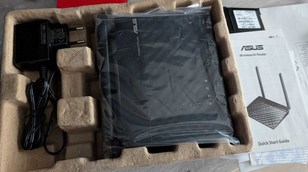 Router WiFi Asus RT-N12+ Wireless N300