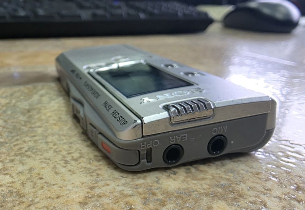 Sony IC Recorder ICD-B16