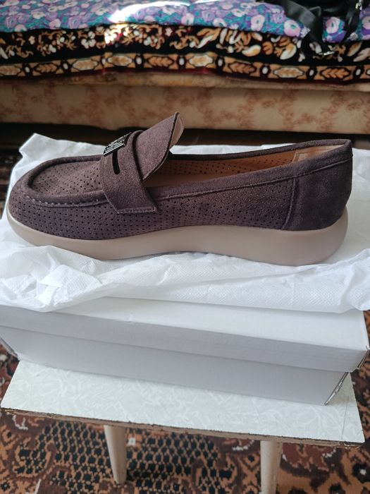 Женские мокасины