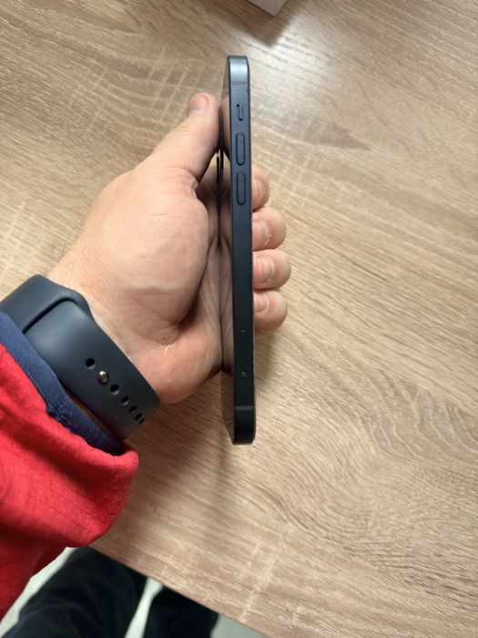 Продам iphone 12