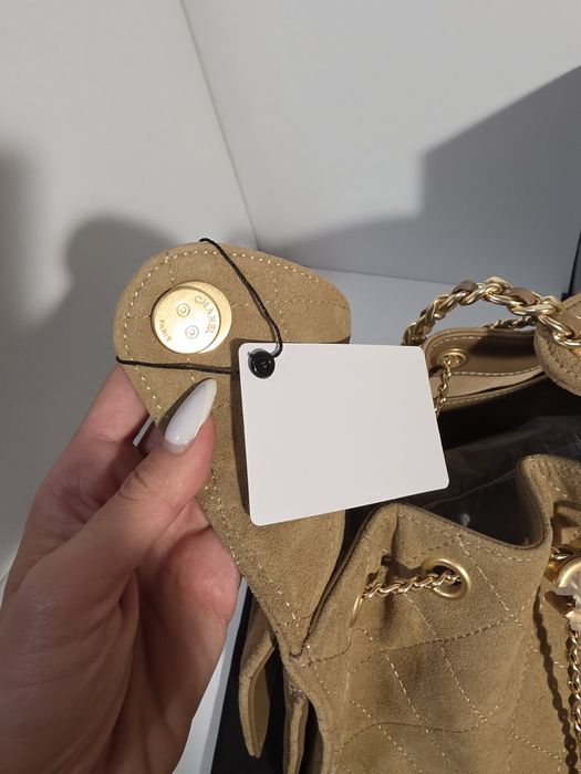 Налична чанта Chanel Hobo 25S велур