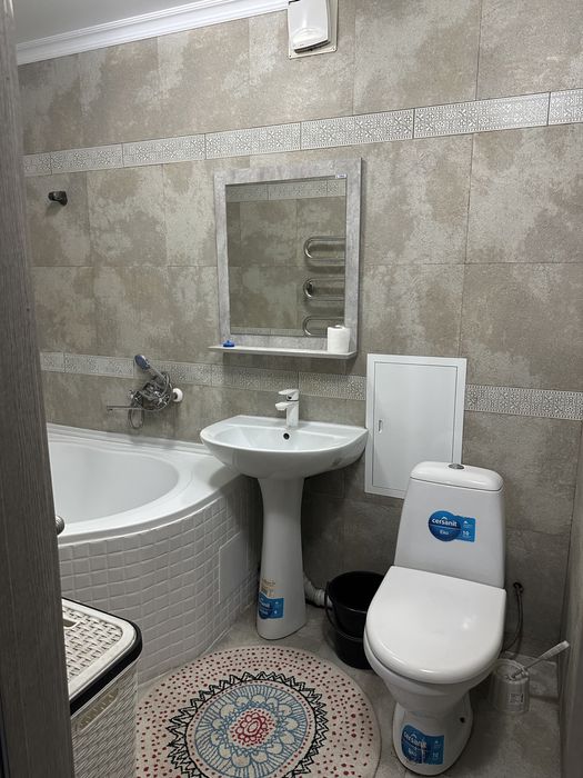 Продам 4-х квартиру в центре