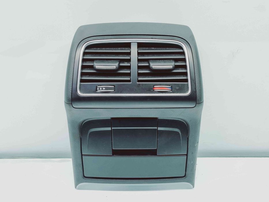 Grila aerisire spate Audi A5 Sportback (8TA) [Fabr 2009-2015] 8K0864