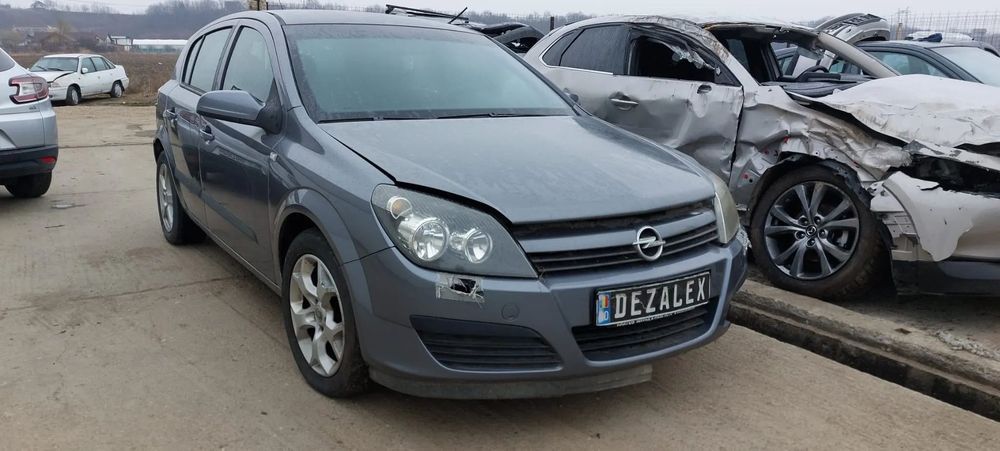 Dezmembrari Opel Astra H HATCHBACK 1.9CDTI 6 trepte