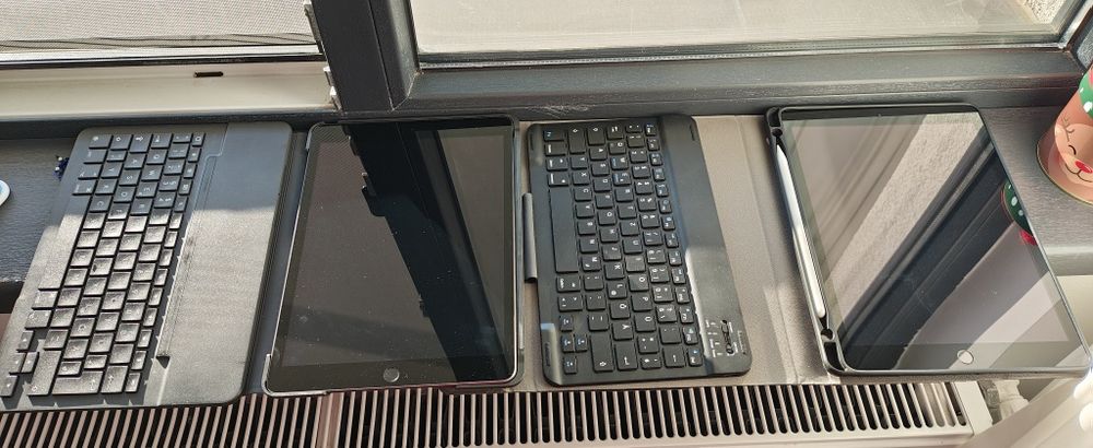 Ipad Gen 9 th și 8 th 128 / 64 / 32