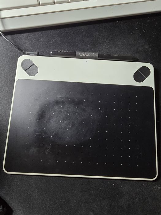 Планшет для рисования  Wacom 491 Торг есть