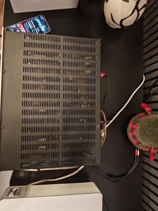 MARANTZ  1090 amplificator vintage 1977 made in Japan 
Marcă Hifi MARA