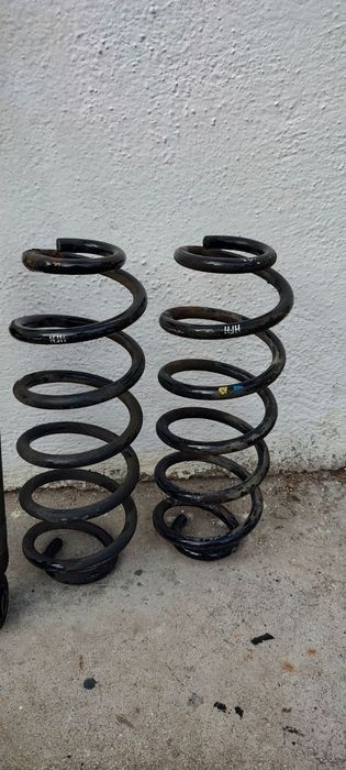 Golf 5 задни пружини и амортисьори