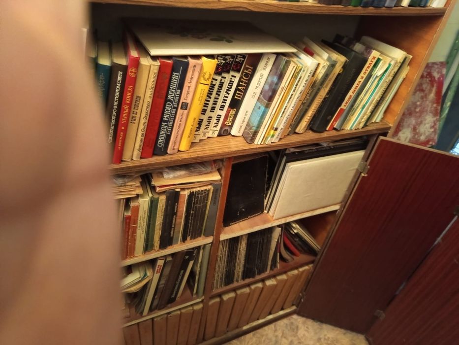 Продам книги разные