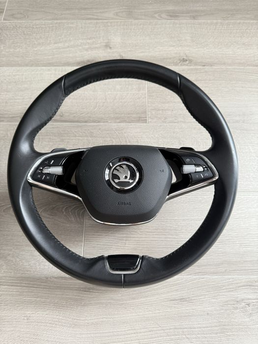 Волан airbag Skoda Шкода Octavia 4 Перфектен