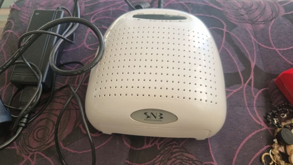 Радио часовник и будилник