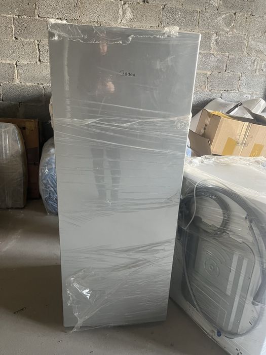 Морозильник Midea