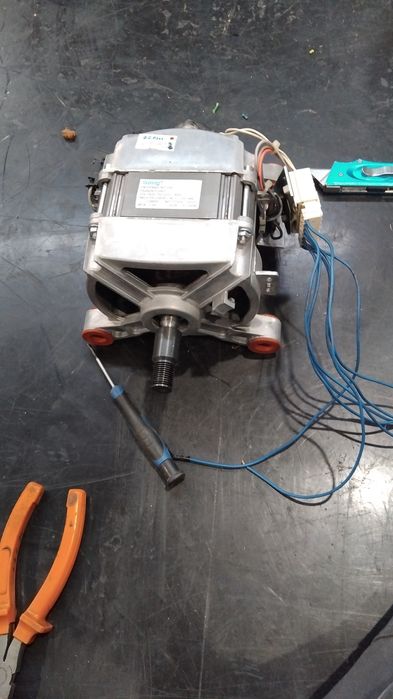 Vînd motor Goreje  WA 50080