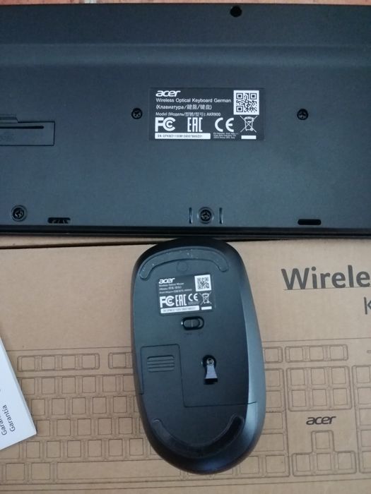 Tastatura Poloneza și mouse wireless Acer set Akr9000