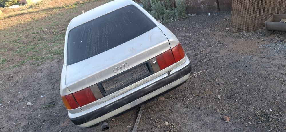 Продам Audi 100 c 4