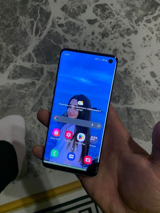 Продам самсунг s10