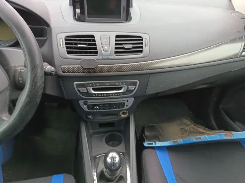 Dezmembrez Renault Megane 3 [Fabr 2008-2015]