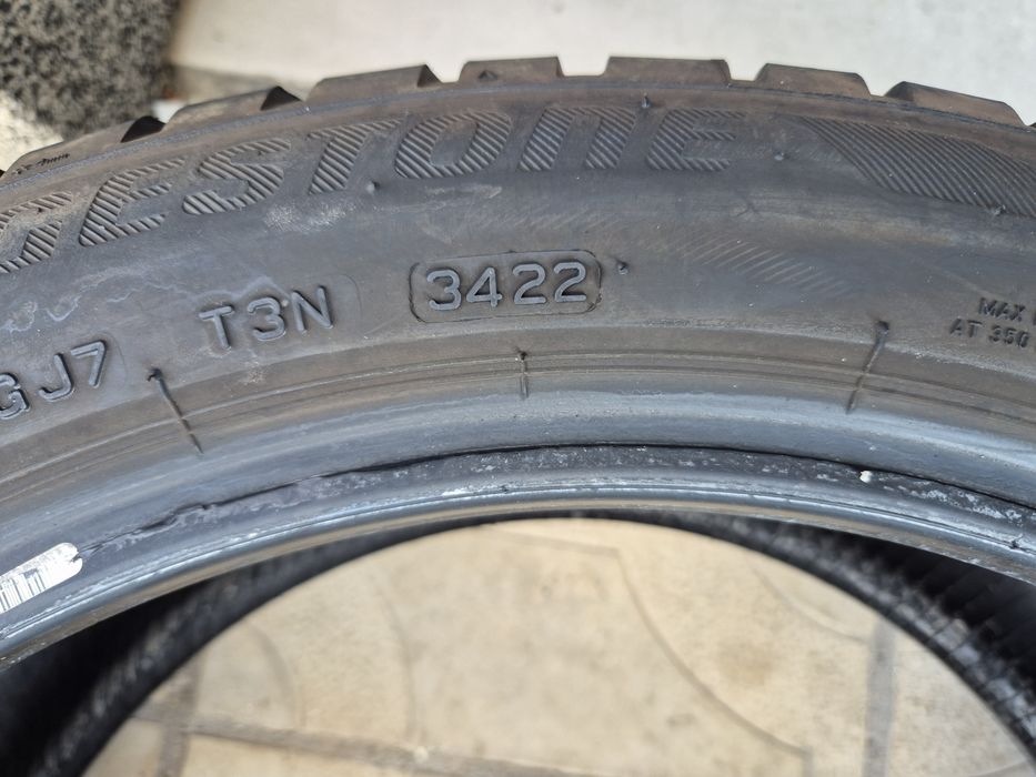 4бр.зимни гуми 225/45/18 91 Н Bridgestone
