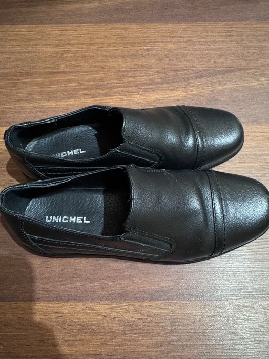 Школьные туфли для мальчика от Unichel кожа