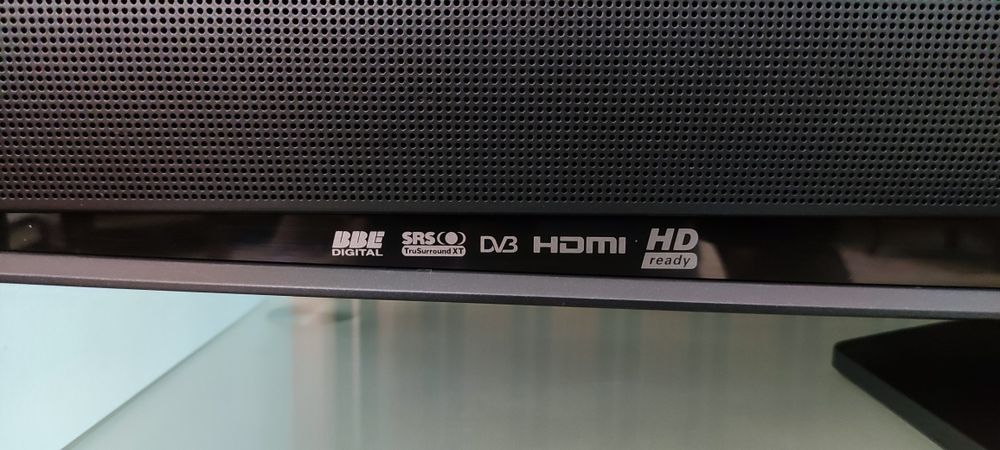 Телевизор Sony + Подставка
