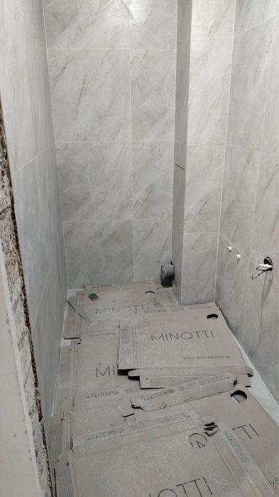 Укладка кафеля. Профессиональный кафельщик с опытом.