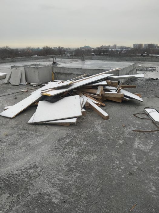 Дрова — 2–3 грузовые машины |