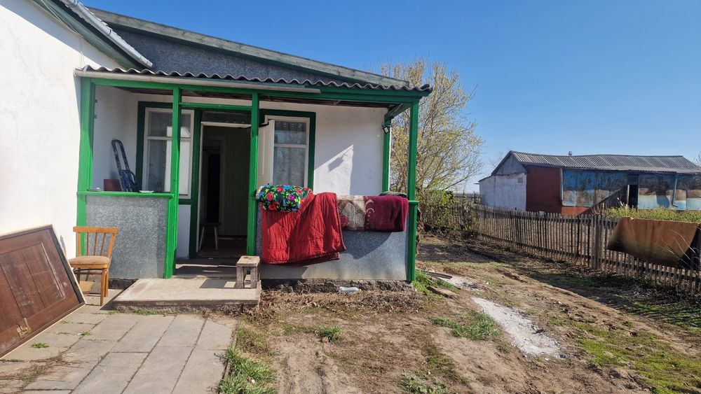 Продам дом в посёлке каменка