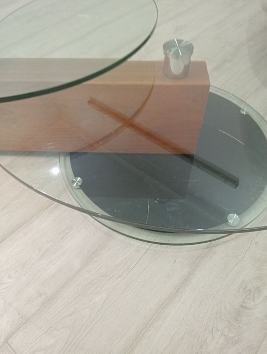 Продам журнальный столик