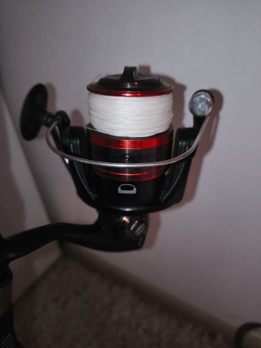 Urgent, 180 lei doar in Iasi Combo lanseta și mulineta Ugly Stick Penn