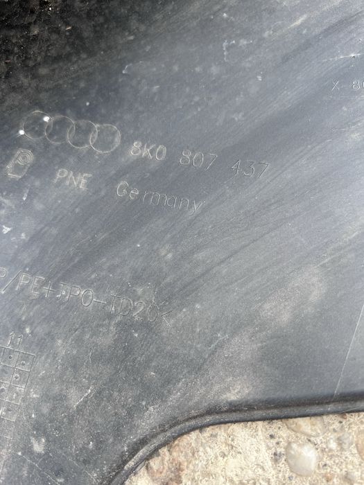 Bara fata Audi A4 B8