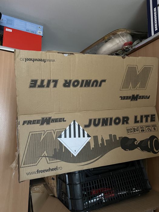 Hoverboard La cutie,  cu factura, ca nou