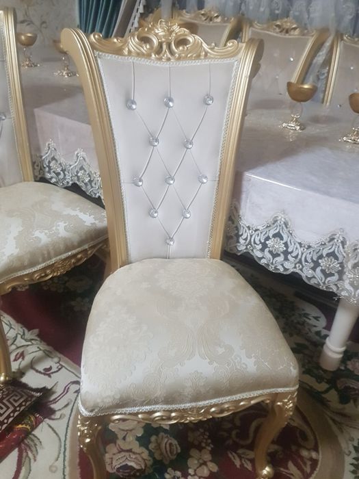 12talik Xurrem stul sotiladi srochna