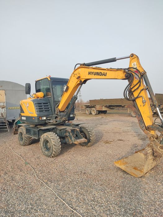 Hyundai HW60 mini