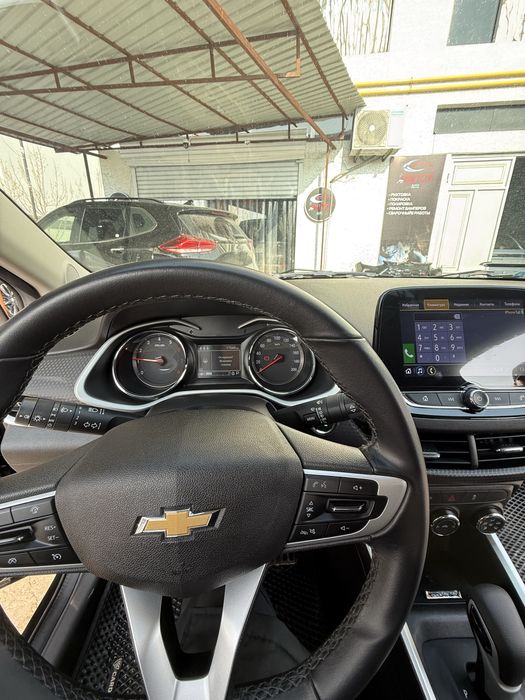 Срочно!!!Оникс onix 2024 краскаси топ тозаа  17.500 km halol