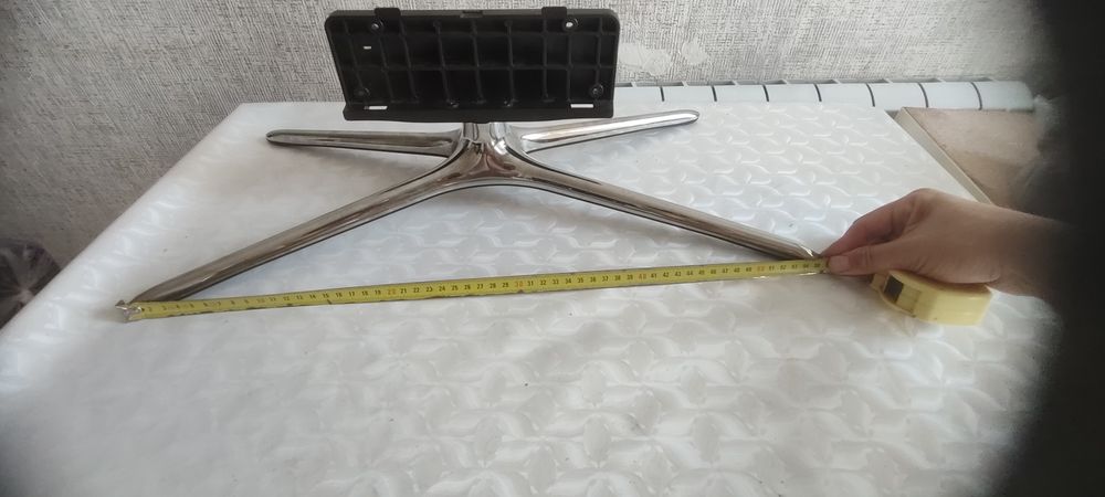 Подставка под ЖК телевизор