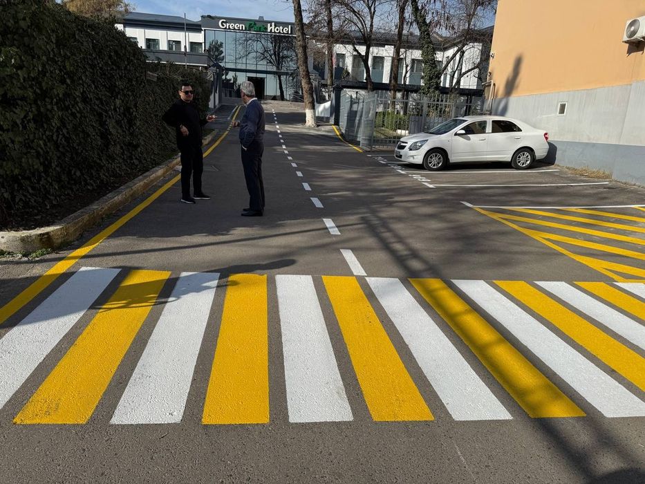 Razmetka yoʻl yotiq chiziqlaro