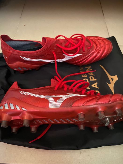 Футболни бутонки mizuno