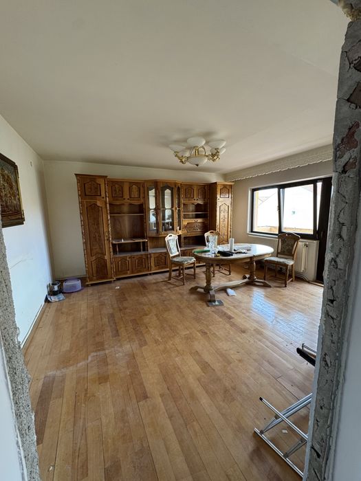 Apartament 3 camere, 78 mp utili, zonă excelentă – Orăștie, str. Pricazului