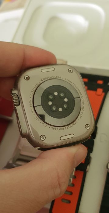 Apple Watch Ultra la cutie