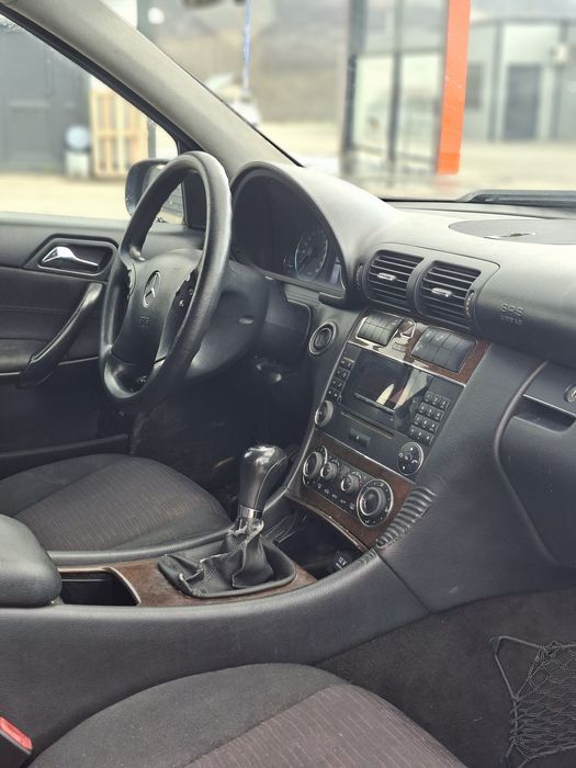 Mercedes c 180 kompresor