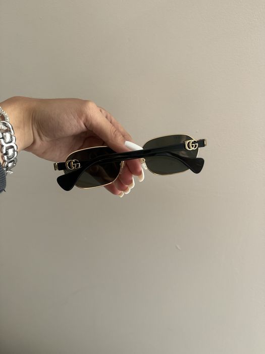 Очила Gucci оригинални с гаранция.