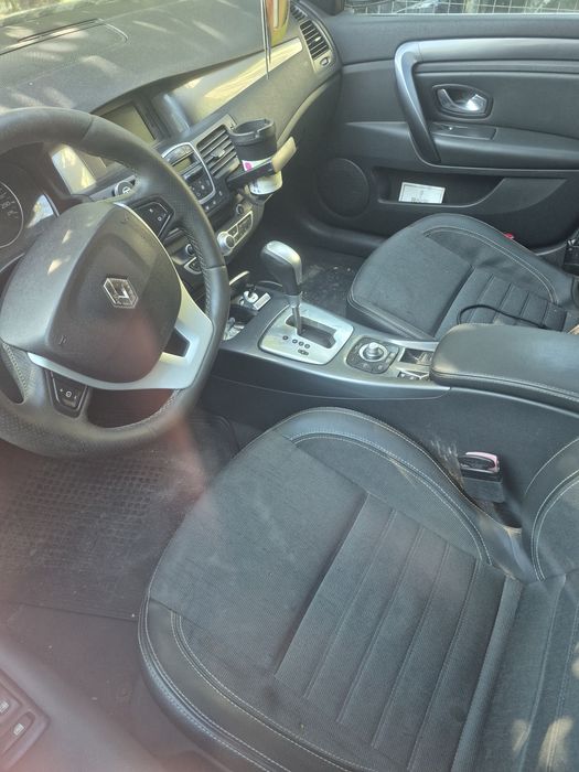 RENAULT Laguna 2010 — imagine 5