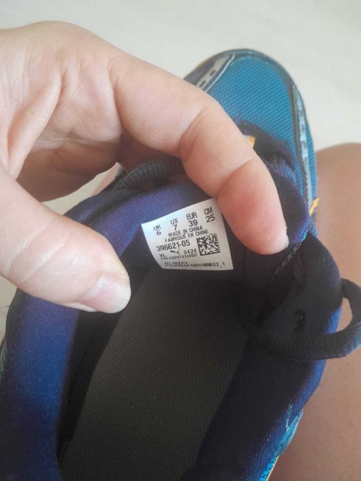 Маратонки Puma 39 номер