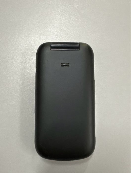 • Кнопочный телефон Samsung Gusto 3 (Verizon) б/у,в хорошем состоянии