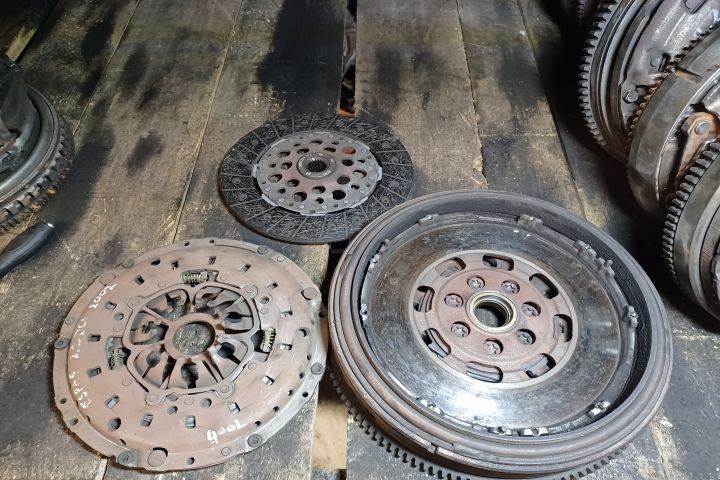 KIT AMBREIAJ 2.2 DCI Renault Espace a 3-a generatie