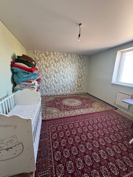 Үлкен арзан үй сатылады. Келісім бар